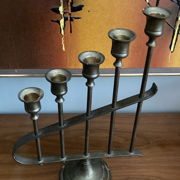 Brass candelabra - Picture 2 of 6